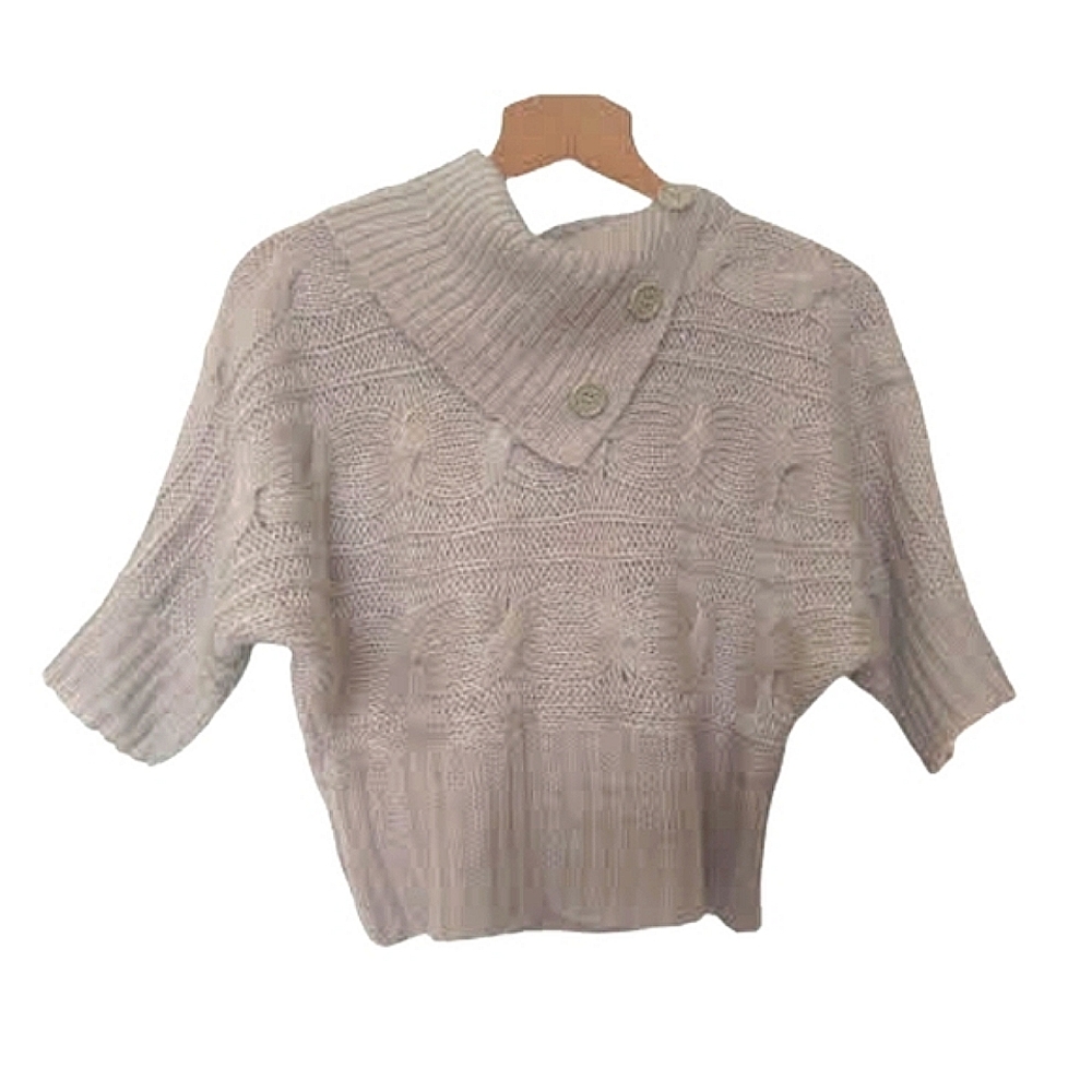 Derek Heart Cream Beige Cropped Waist Sweater Size M Medium